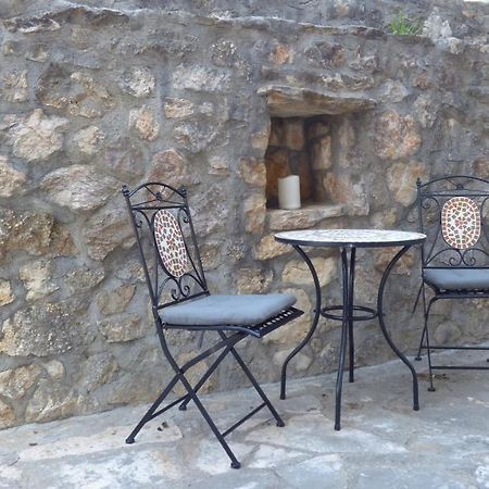 Appartement Ambiente à Jasenice  Extérieur photo